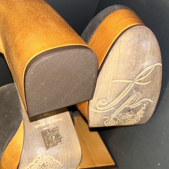 FREE PEOPLE Brown Suede and Tan Platform Chunky Heel Shoes Size 39 - Picture 5 of 9